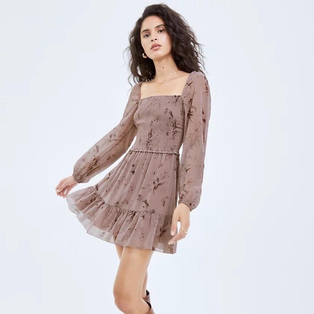 NWOT Aritzia Wilfred Tempest Mini Dress